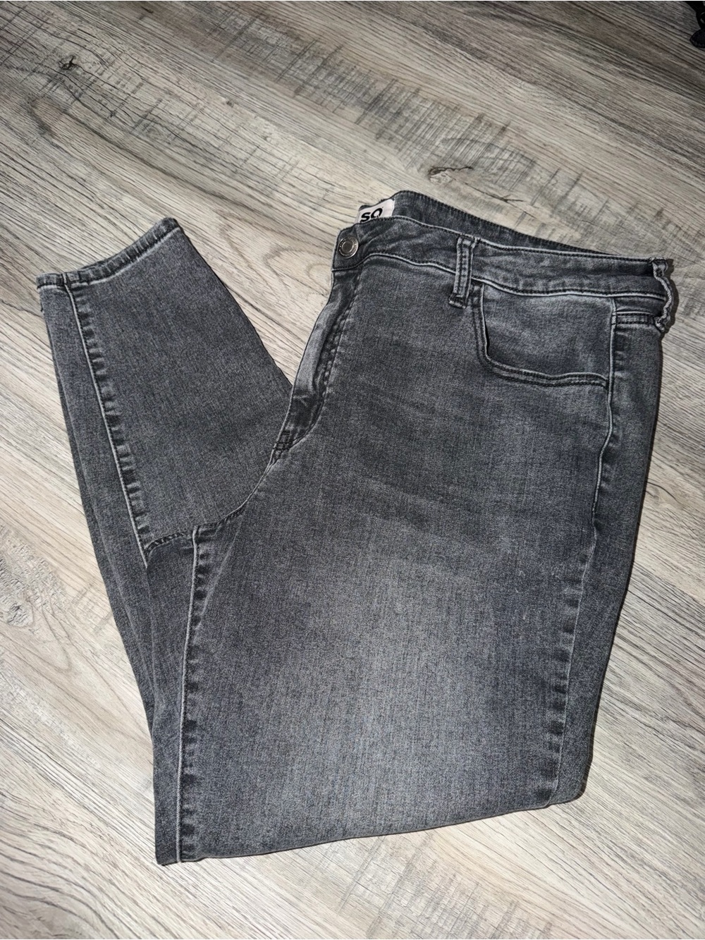 SO Women’s Skinny Jeggings in Charcoal Grey